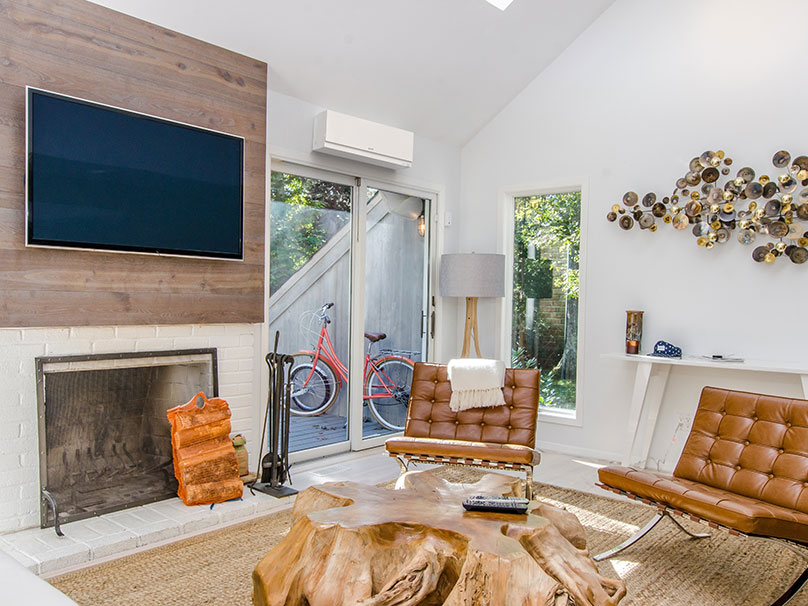 Mitsubishi Electric Mini-Split installed in a living room